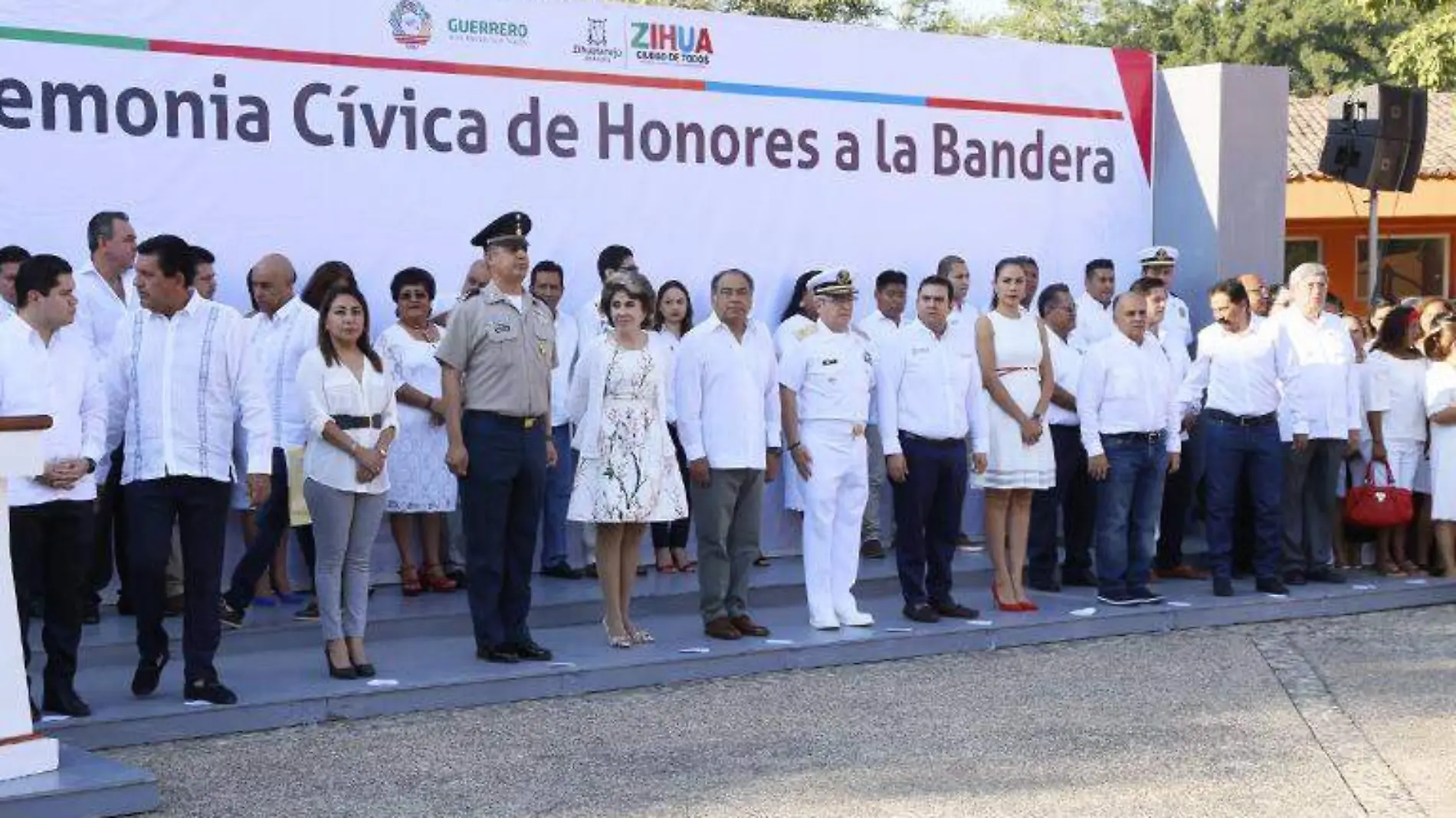 Astudillo en Zihuatanejo